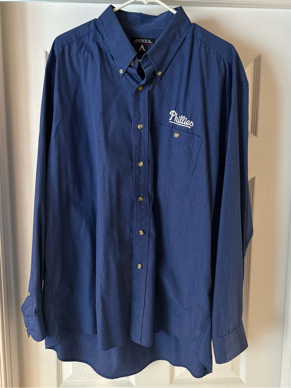 Antigua Men's Phillies Button-Down Shirt in Navy Blue